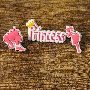 2 for $4 Item: Pink Princess Silicone Straw Toppers Set New!